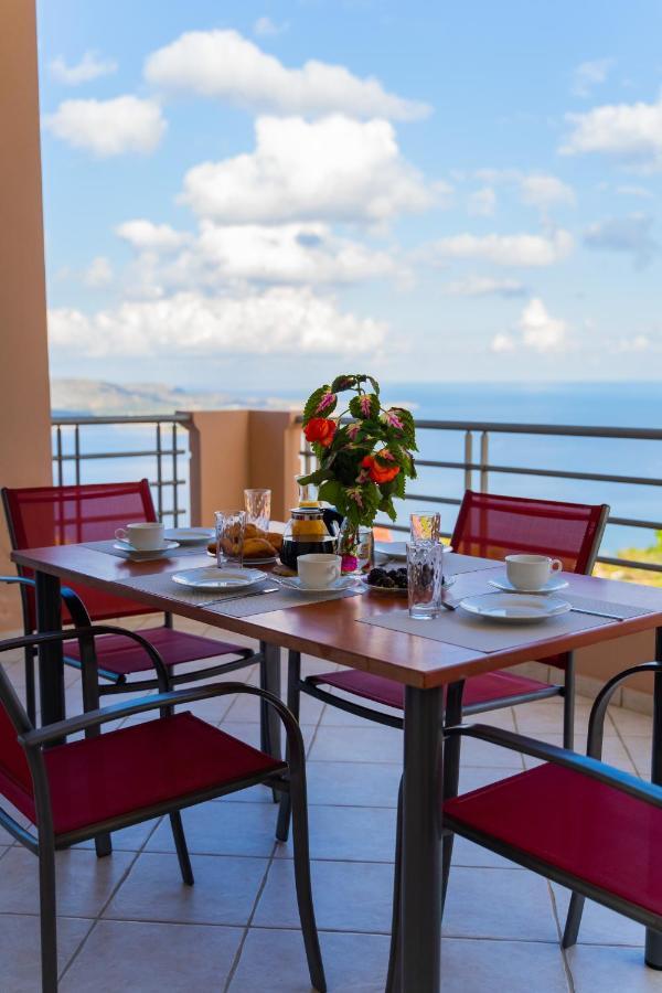 Deluxe Villa Kamba With Sea View Aptera Exterior foto